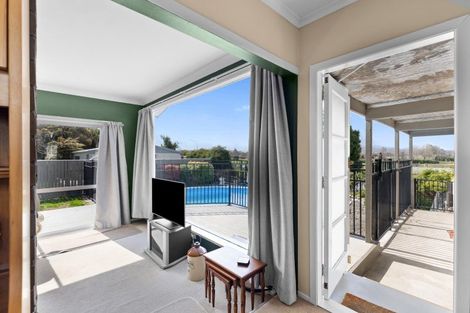 Photo of property in 164 Limbrick Street, Terrace End, Palmerston North, 4410