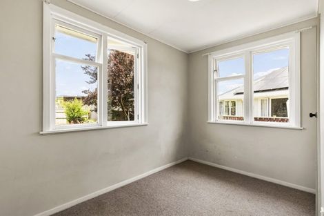 Photo of property in 32 Ngata Grove, Trentham, Upper Hutt, 5018