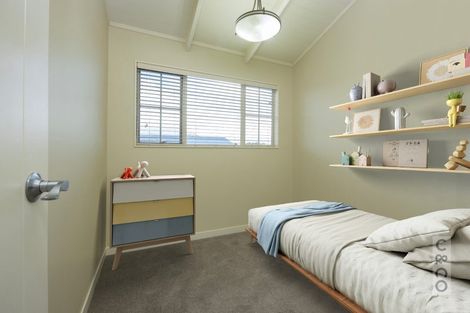 Photo of property in 5 Cambridge Road, Riverhead, 0820