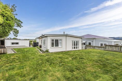 Photo of property in 36 Kaihuia Street, Northland, Wellington, 6012