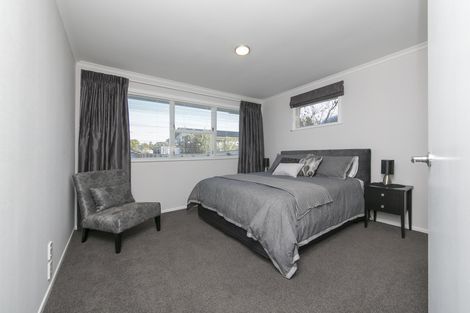 Photo of property in 29 Maude Street, Riverhead, 0820