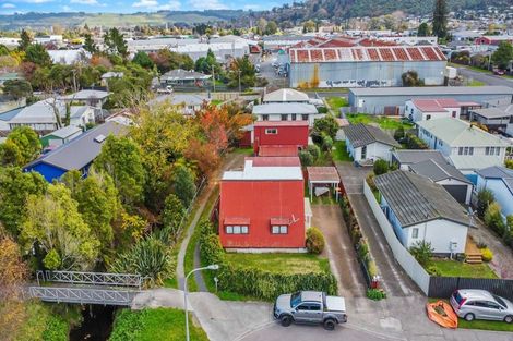 Photo of property in 28 Neil Road, Fairy Springs, Rotorua, 3015