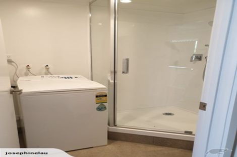 Photo of property in 5 Nicholson Place, Hillcrest, Auckland, 0627