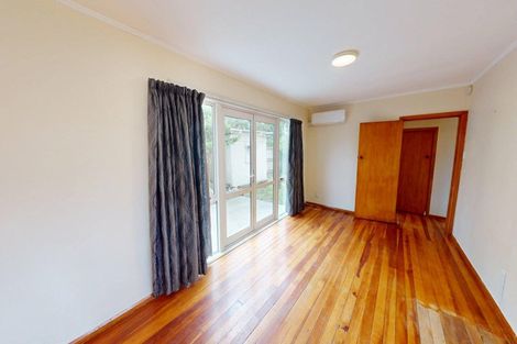 Photo of property in 11 Renfrew Place, Highbury, Palmerston North, 4412