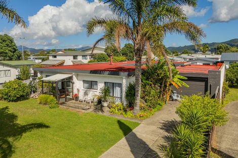 Photo of property in 58 Cook Drive, Whitianga, 3510