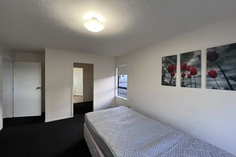 Photo of property in 14 Glendhu Road, Bayview, Auckland, 0629