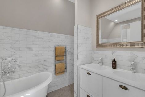 Photo of property in 2 Powells Road, Oxford, 7430