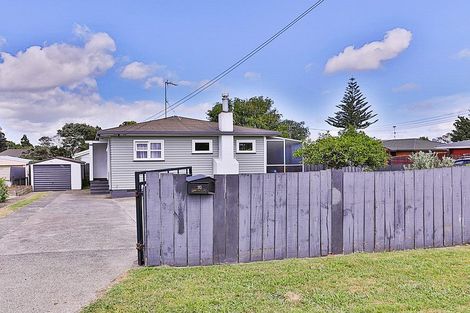 Photo of property in 1/76 Grove Road, Papakura, 2110