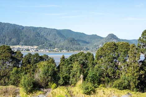 Photo of property in 2 Aldermen Lane, Tairua, 3579