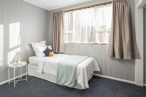 Photo of property in 28 Holdaway Street, Riversdale, Blenheim, 7201