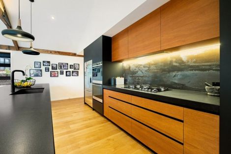 Photo of property in 49 Kirimoko Crescent, Wanaka, 9305