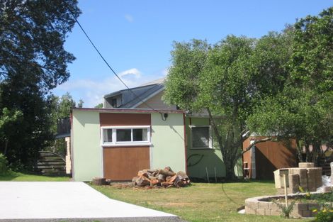 Photo of property in 4 Waiiti Avenue, Waihi Beach, 3611