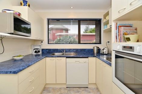 Photo of property in 1/30 Westgrove Avenue, Avonhead, Christchurch, 8042