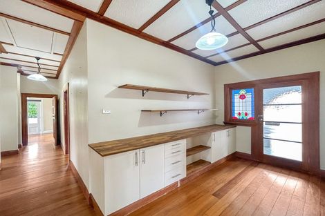 Photo of property in 103 Heretaunga Street, Palmerston North, 4414