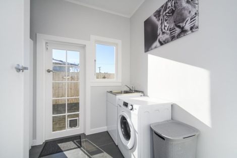 Photo of property in 6 Owen Street, Feilding, 4702