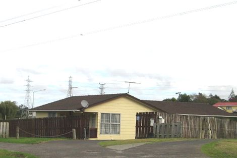 Photo of property in 23 Kopi Place, Massey, Auckland, 0614