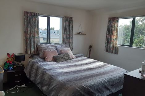 Photo of property in 74 Mandeville Street, Riccarton, Christchurch, 8011