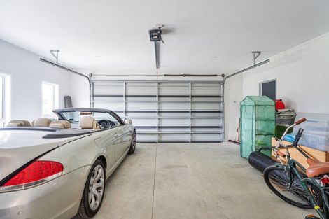 Photo of property in 10 Austin Drive, Whitianga, 3510