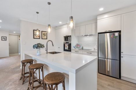 Photo of property in 17 Hansard Place, Bethlehem, Tauranga, 3110