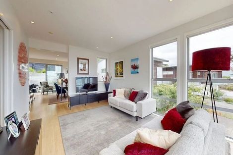 Photo of property in 98 Awa Road, Seatoun, Wellington, 6022