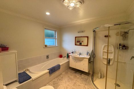 Photo of property in 140 Victoria Avenue, Hokowhitu, Palmerston North, 4410