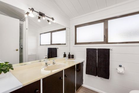 Photo of property in 90 Discovery Drive, Whitby, Porirua, 5024