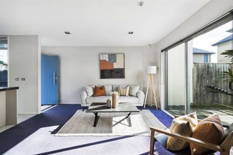 Photo of property in 496c Barbadoes Street, Edgeware, Christchurch, 8013