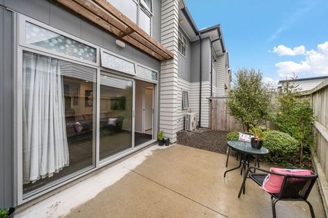 Photo of property in 2 Ronalds Way, Taita, Lower Hutt, 5011