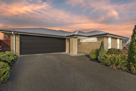 Photo of property in 5 Beachvale Drive, Kaiapoi, 7630