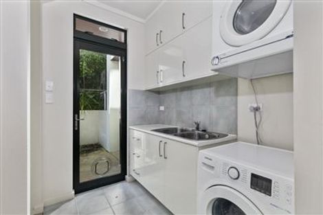 Photo of property in 16 Mayall Avenue, Beach Haven, Auckland, 0626
