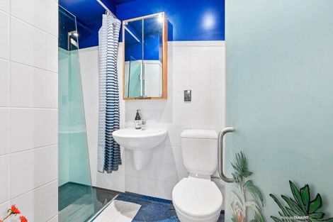 Photo of property in Qba Apartments, 2u/51 Webb Street, Mount Cook, Wellington, 6011