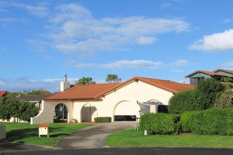 Photo of property in 11 Falstaff Place, Half Moon Bay, Auckland, 2012