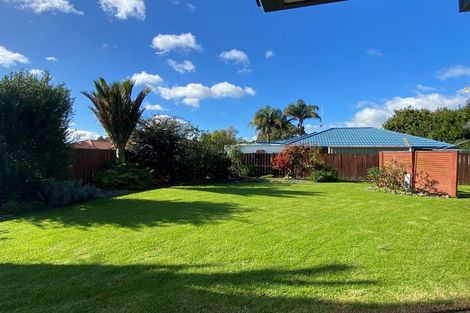 Photo of property in 2 Wouldbank Way, Welcome Bay, Tauranga, 3112