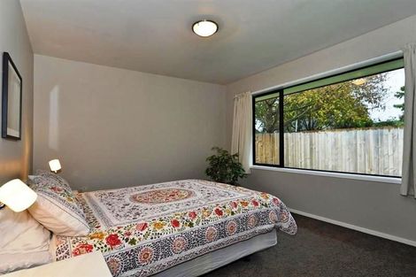 Photo of property in 30 Lees Road, Strowan, Christchurch, 8052