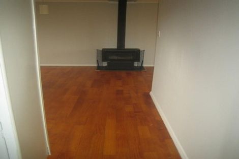Photo of property in 72a Arimu Road, Papakura, 2110