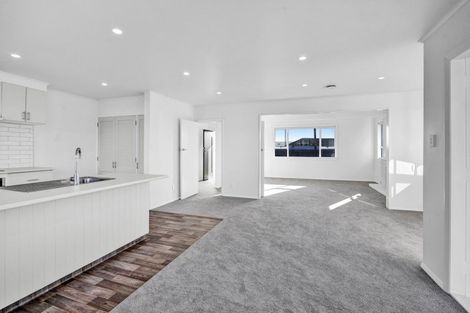 Photo of property in 28 Hunter Street, Hawera, 4610