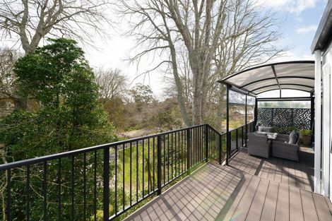 Photo of property in 2a Edgecumbe Street, Whitiora, Hamilton, 3200