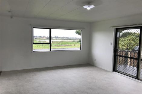 Photo of property in 193 Mahia Road, Wattle Downs, Auckland, 2103
