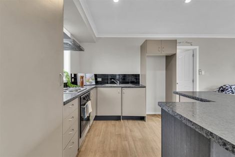 Photo of property in 10a Gregory Avenue, Islington, Christchurch, 8042