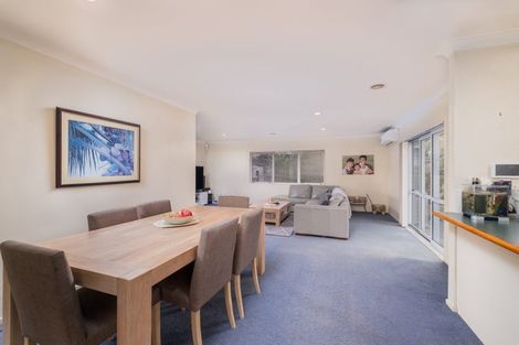 Photo of property in 15 Lenore Road, Favona, Auckland, 2024