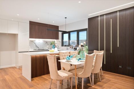 Photo of property in 25 Whakairo Crescent, Gulf Harbour, 0930