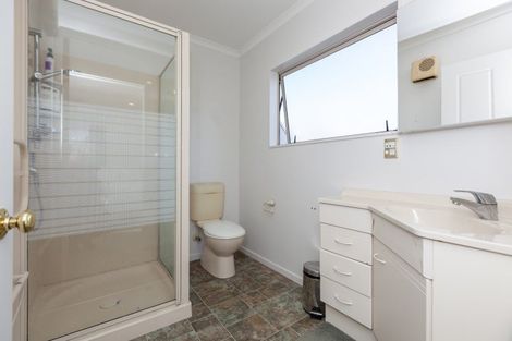 Photo of property in 118 Seaview Road, Paraparaumu Beach, Paraparaumu, 5032