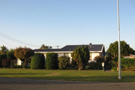 Photo of property in 66 North Terrace, Darfield, 7510
