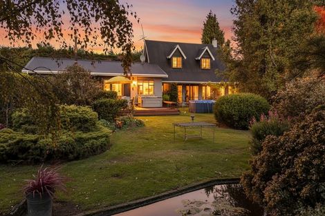 Photo of property in 2 Powells Road, Oxford, 7430