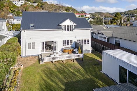 Photo of property in 374 Karori Road, Karori, Wellington, 6012