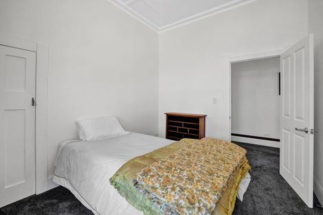 Photo of property in 195 South Road, Hawera, 4610