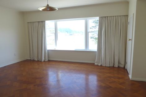 Photo of property in Rehutai Flats, 268u2 Oriental Parade, Oriental Bay, Wellington, 6011