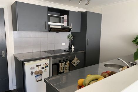 Photo of property in Monvie Apartments, 208/15 Holland Street, Te Aro, Wellington, 6011