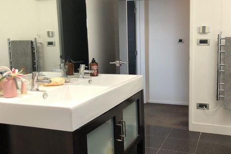 Photo of property in 7 Rangi Avenue, Schnapper Rock, Auckland, 0632