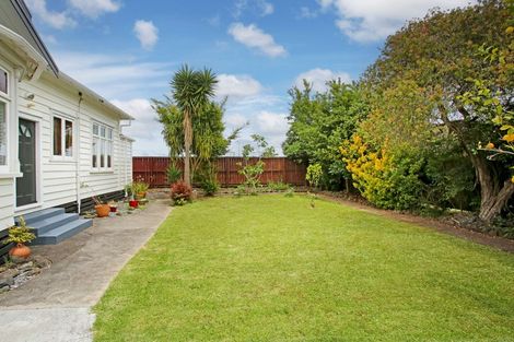 Photo of property in 7 Carr Street, Tuakau, 2121